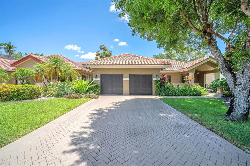 Details for 820 87th Ter, Plantation, FL 33324