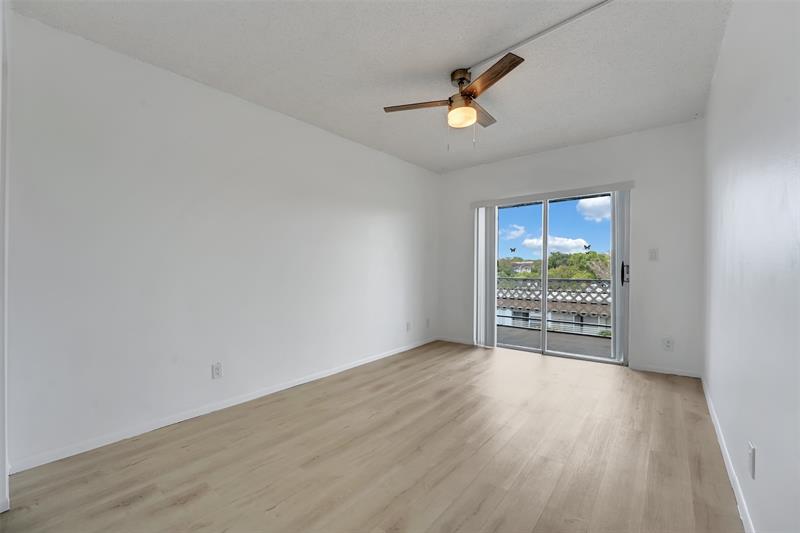 Image 15 of 28 For 6289 Lear Dr  403