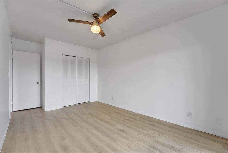 Image 17 of 28 For 6289 Lear Dr  403
