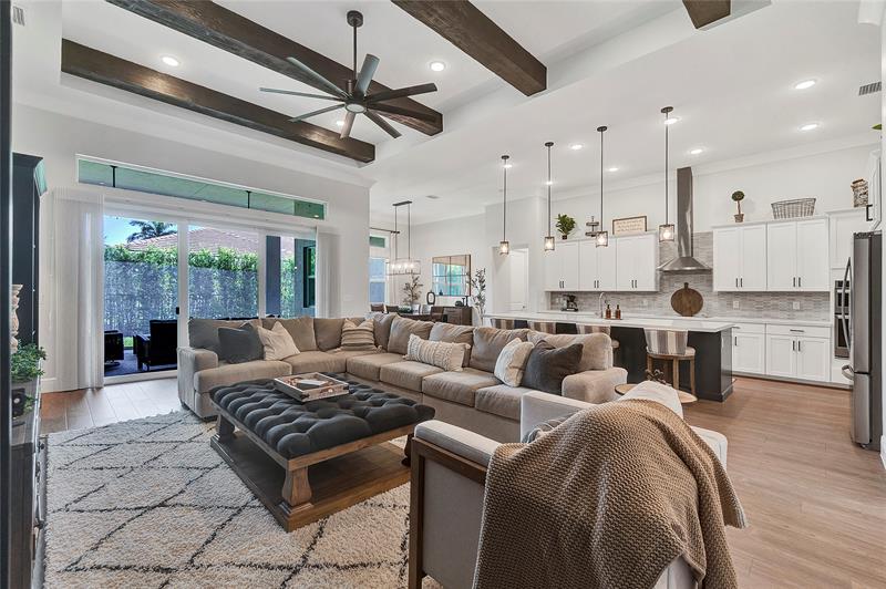 Image 10 of 51 For 9682 Captiva Cir