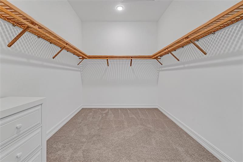 Image 19 of 51 For 9682 Captiva Cir