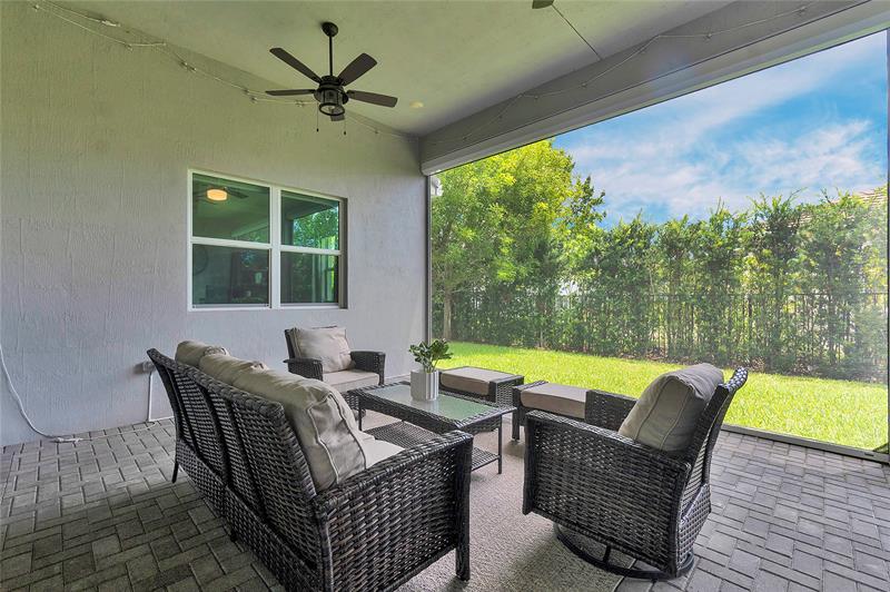 Image 38 of 51 For 9682 Captiva Cir