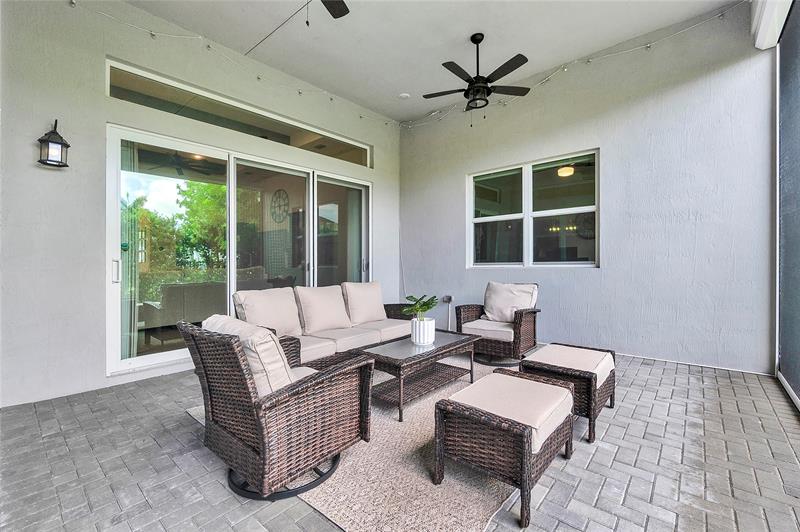 Image 39 of 51 For 9682 Captiva Cir
