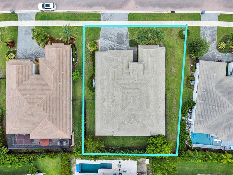 Image 48 of 51 For 9682 Captiva Cir