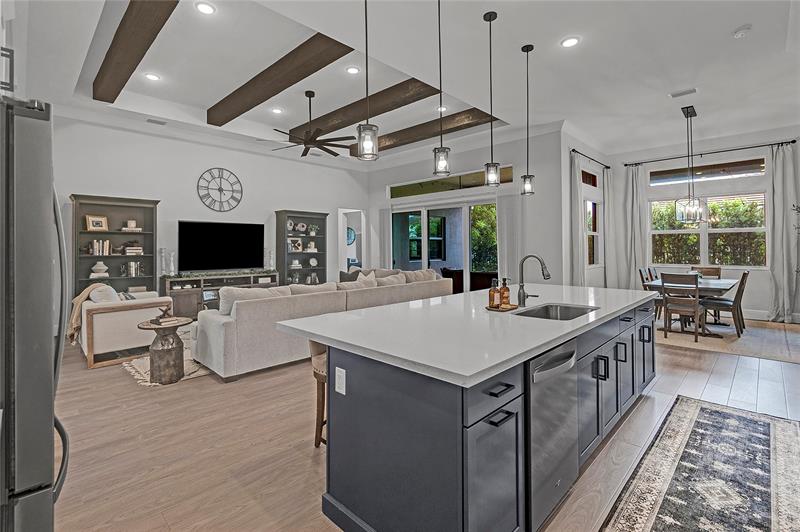 Image 7 of 51 For 9682 Captiva Cir