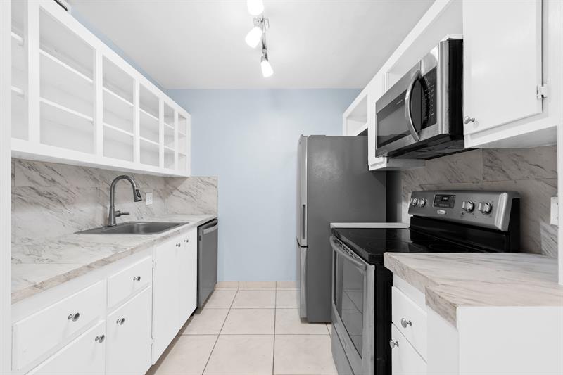 Image 6 of 14 For 1301 134th Way  104b