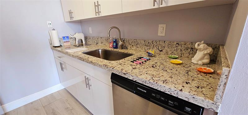 Image 8 of 36 For 2000 135th Street  605