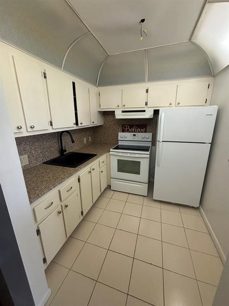 Image 5 of 11 For 146 Preston D  146