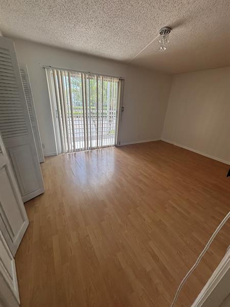 Image 7 of 11 For 146 Preston D  146