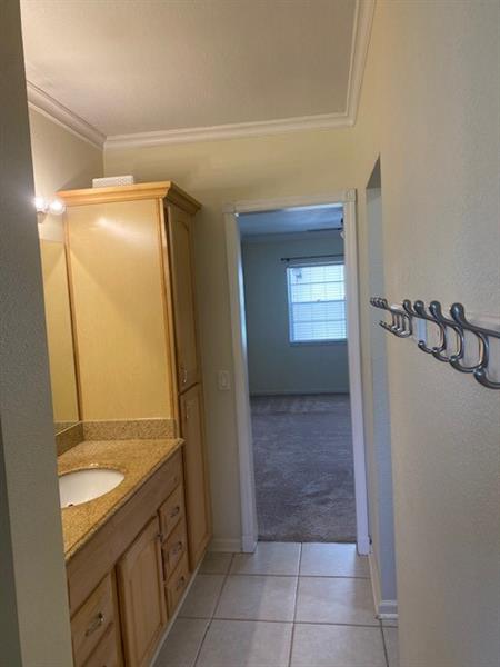 Image 17 of 20 For 2201 9th St  105
