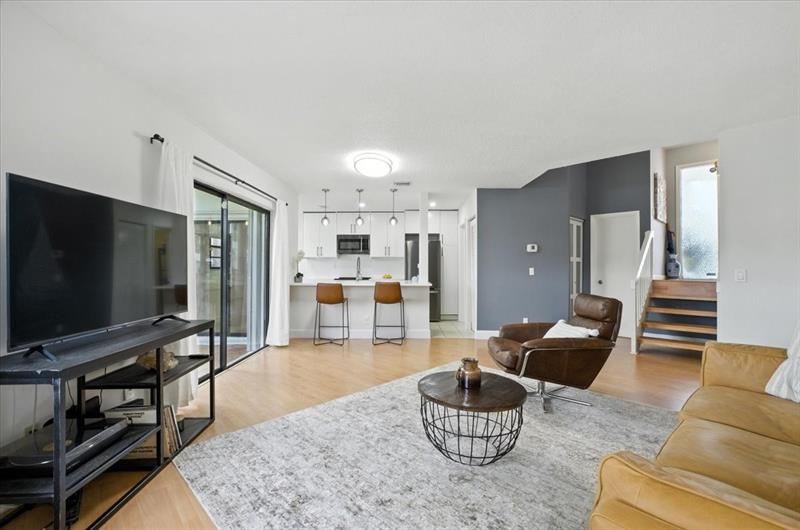 Image 12 of 33 For 511 36th Ave