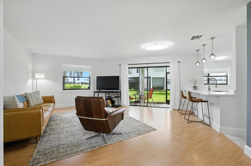 Image 16 of 33 For 511 36th Ave