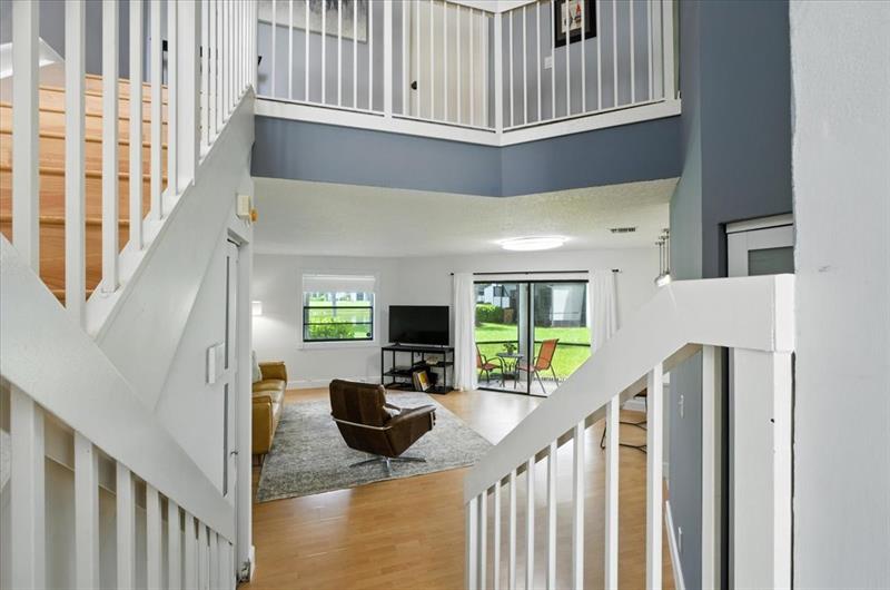 Image 3 of 33 For 511 36th Ave