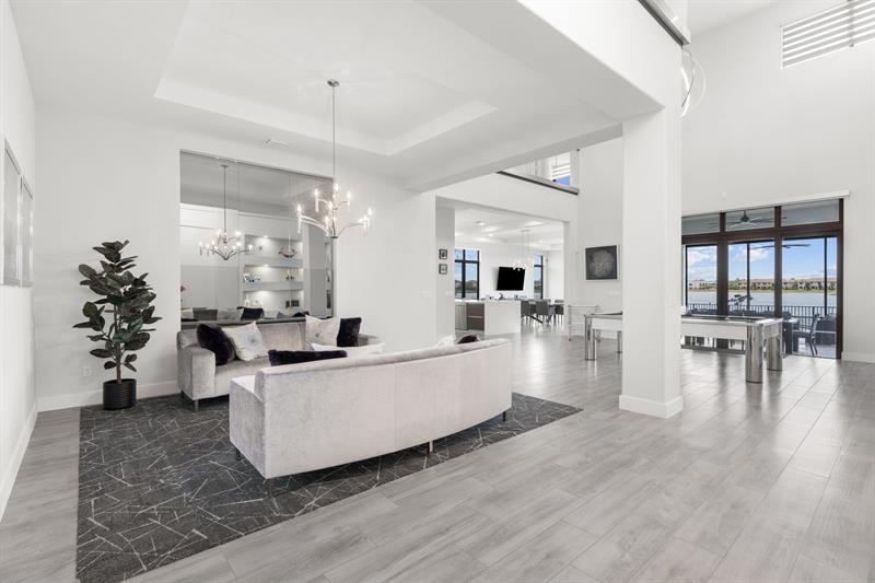 Image 15 of 74 For 8691 Waterview Ter