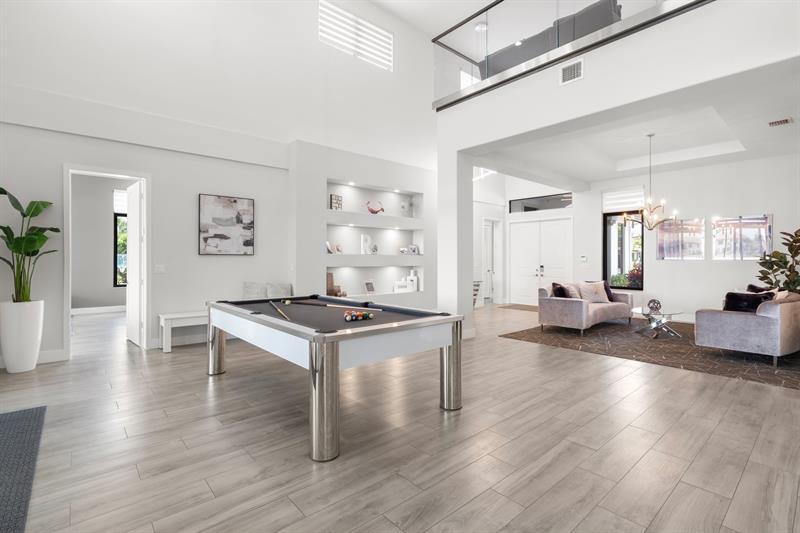 Image 16 of 74 For 8691 Waterview Ter