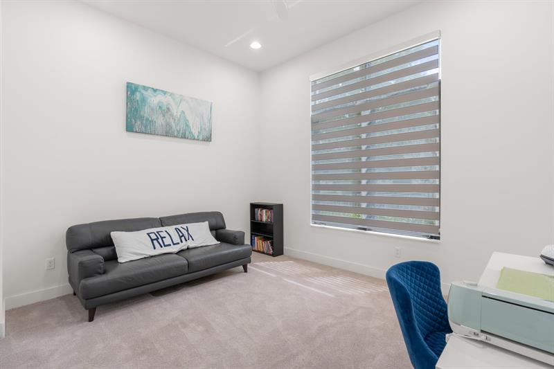Image 43 of 74 For 8691 Waterview Ter