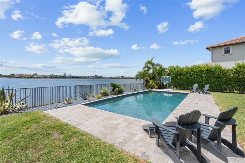 Image 54 of 74 For 8691 Waterview Ter
