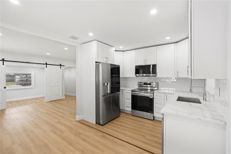 Details for 1946 Rodman St, Hollywood, FL 33020