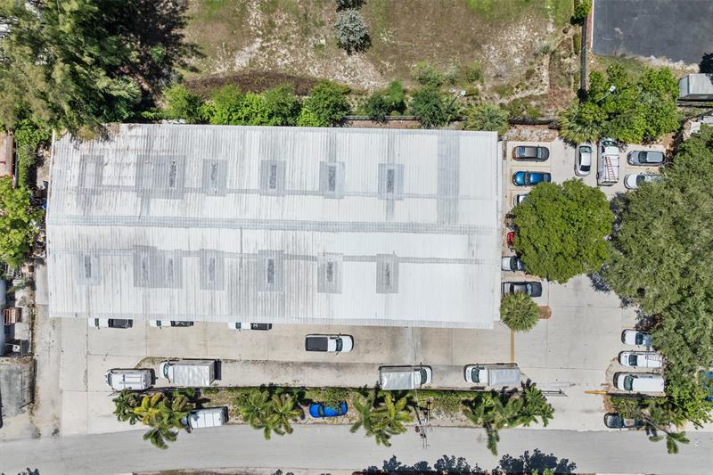 Image 21 of 22 For 120 Southridge Rd