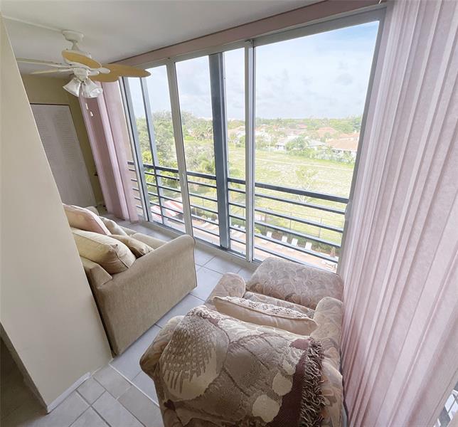 Image 11 of 55 For 6461 2nd Ave  5090