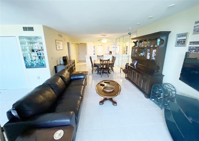 Image 16 of 55 For 6461 2nd Ave  5090