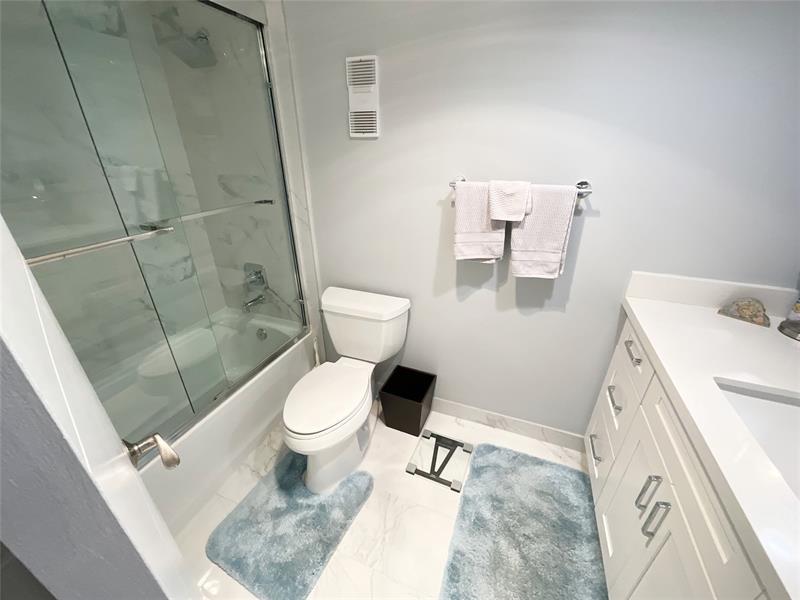 Image 30 of 55 For 6461 2nd Ave  5090