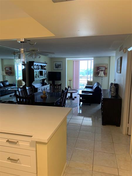 Image 9 of 55 For 6461 2nd Ave  5090
