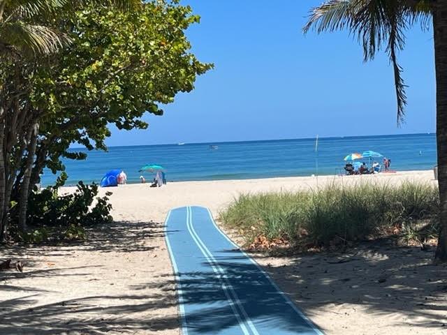 Image 25 of 30 For 101 Briny Ave  2402