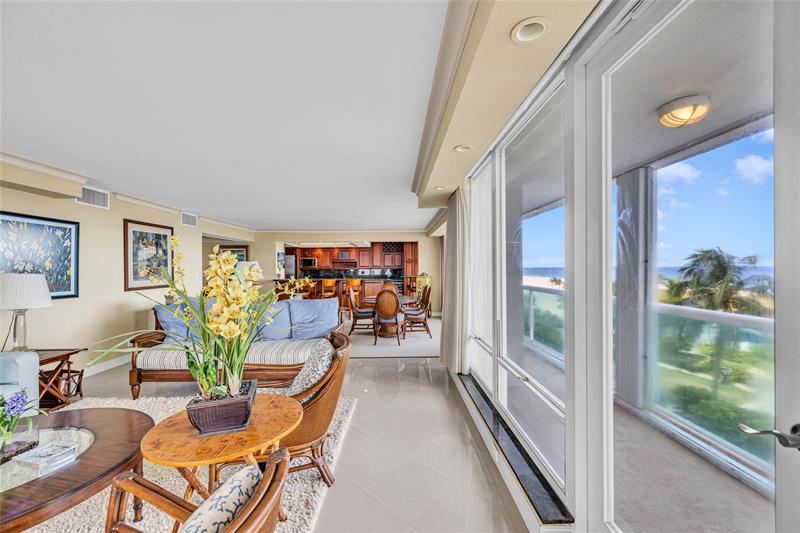 Image 16 of 29 For 2100 Ocean Ln  411