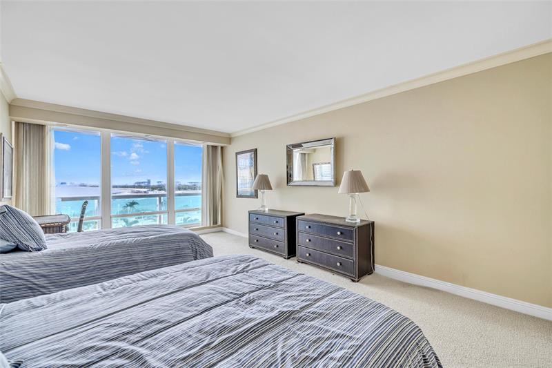 Image 17 of 29 For 2100 Ocean Ln  411