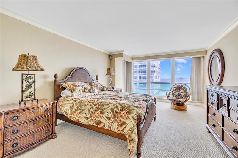 Image 22 of 29 For 2100 Ocean Ln  411