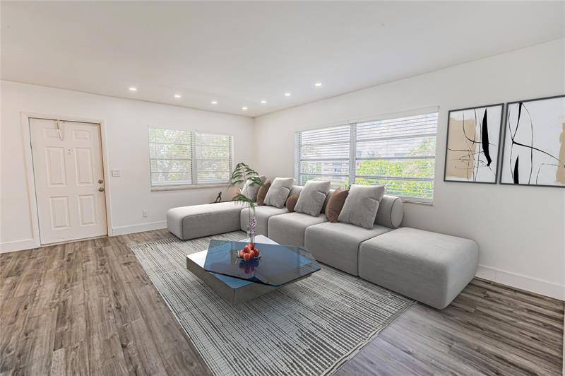 Image 23 of 58 For 2100 Diana Dr  310