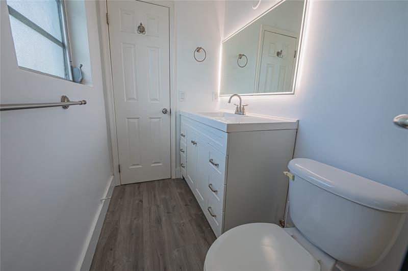 Image 25 of 58 For 2100 Diana Dr  310