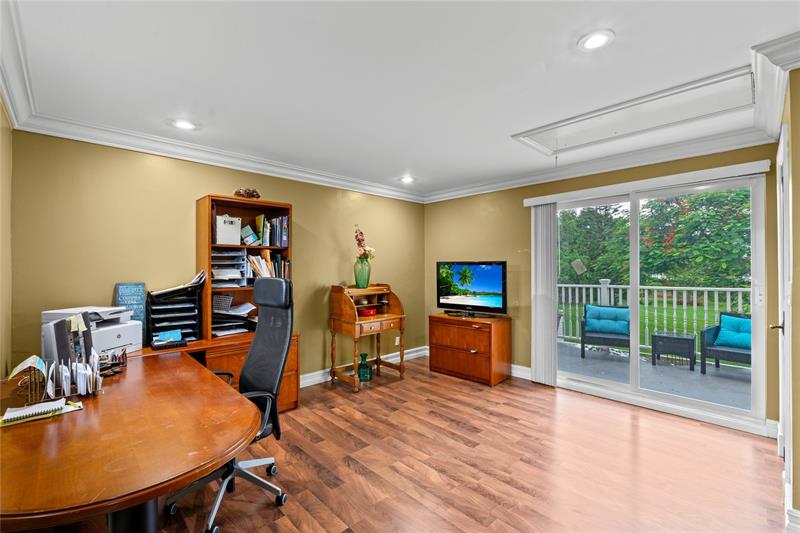Image 21 of 43 For 5531 196th Ln