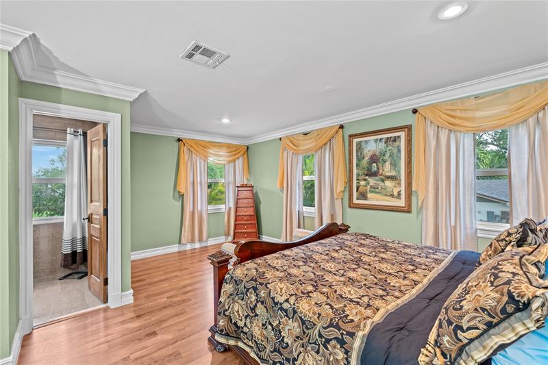 Image 26 of 43 For 5531 196th Ln