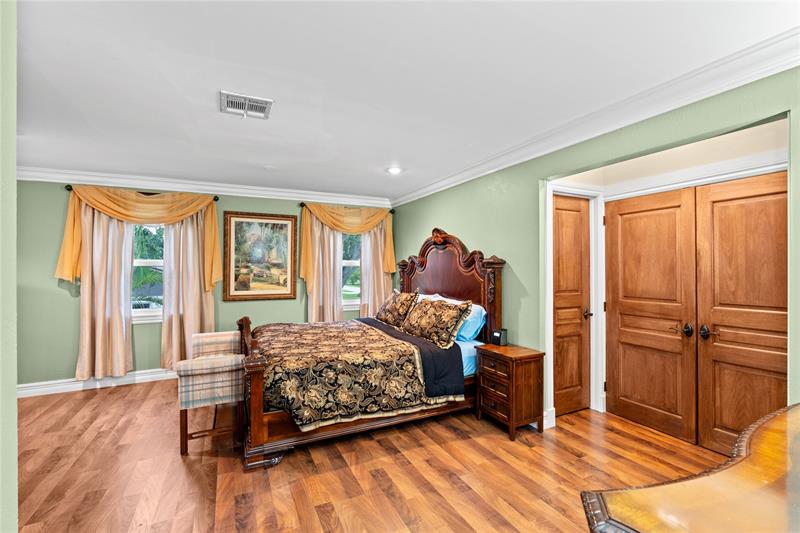 Image 27 of 43 For 5531 196th Ln