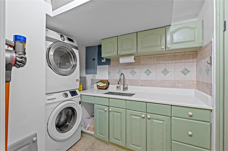 Image 32 of 43 For 5531 196th Ln