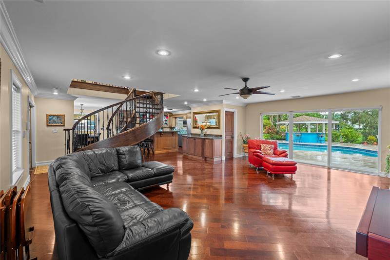 Image 4 of 43 For 5531 196th Ln