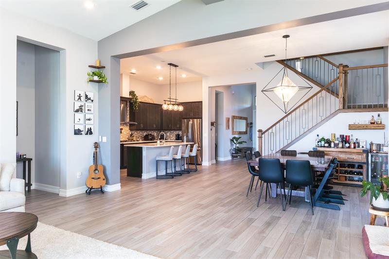 Image 7 of 35 For 8948 Grand Prix Ln