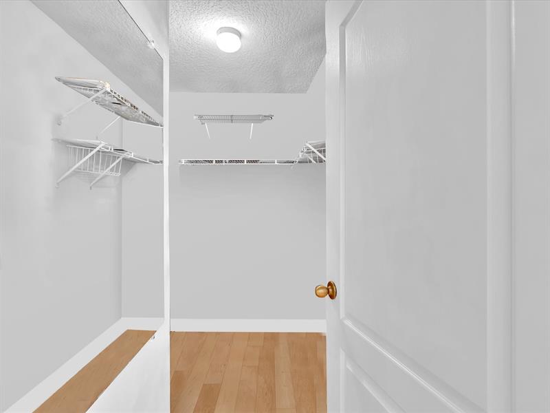Image 37 of 99 For 11240 Reveille Rd