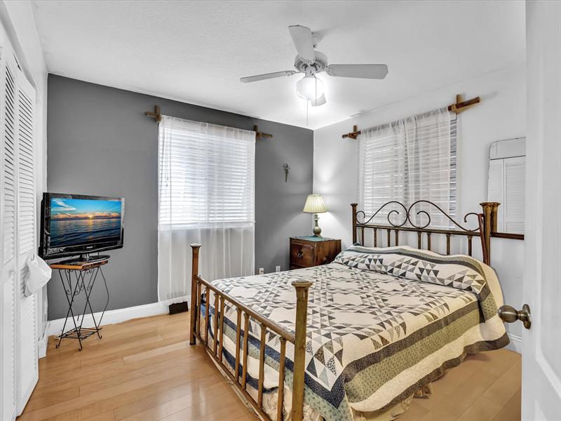Image 46 of 99 For 11240 Reveille Rd