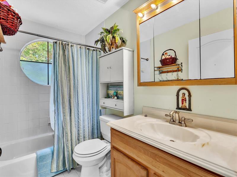 Image 48 of 99 For 11240 Reveille Rd