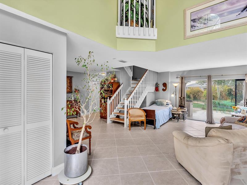 Image 7 of 99 For 11240 Reveille Rd