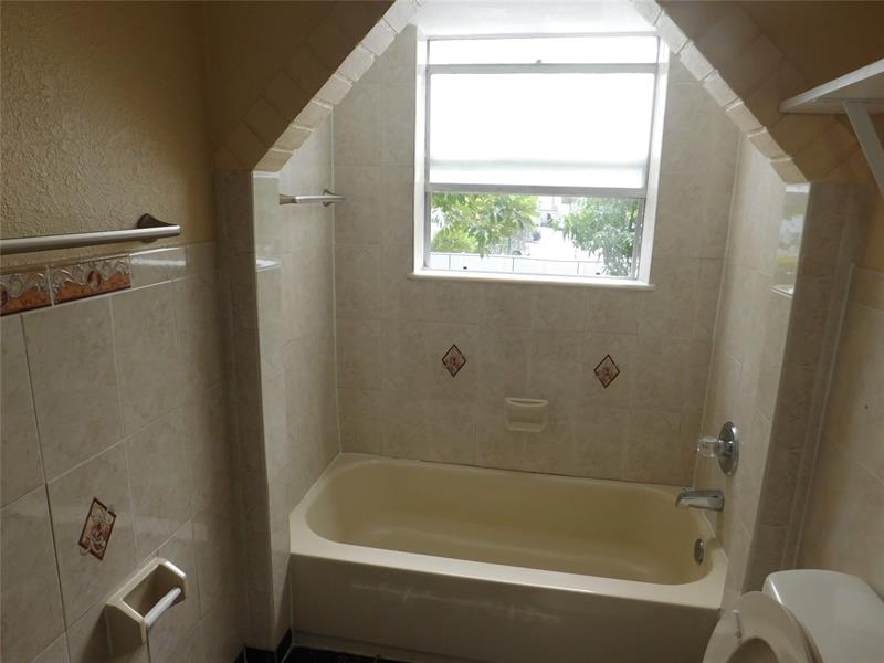 Image 10 of 32 For 836 80th Ave