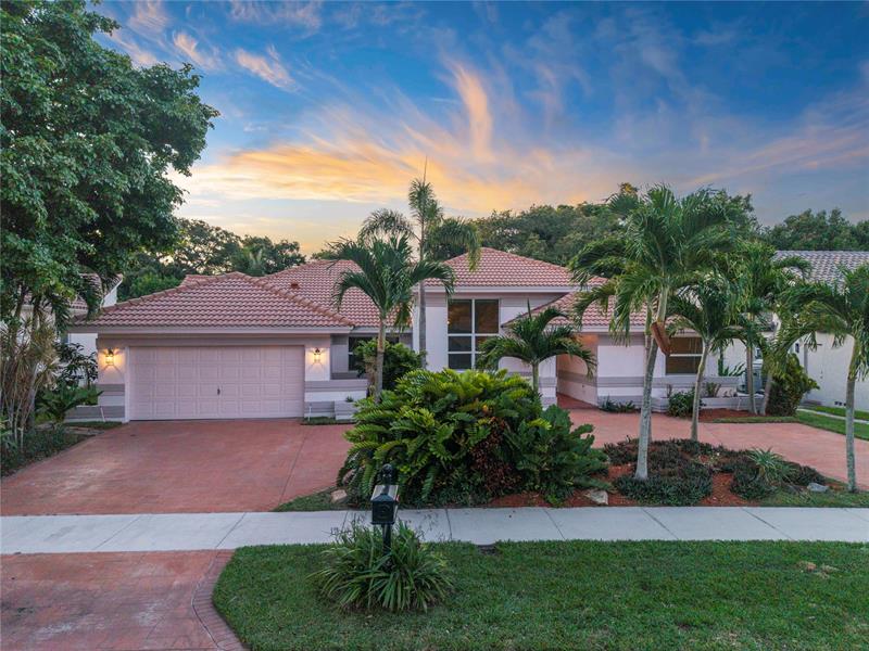 Details for 9101 Southern Orchard Rd, Davie, FL 33328