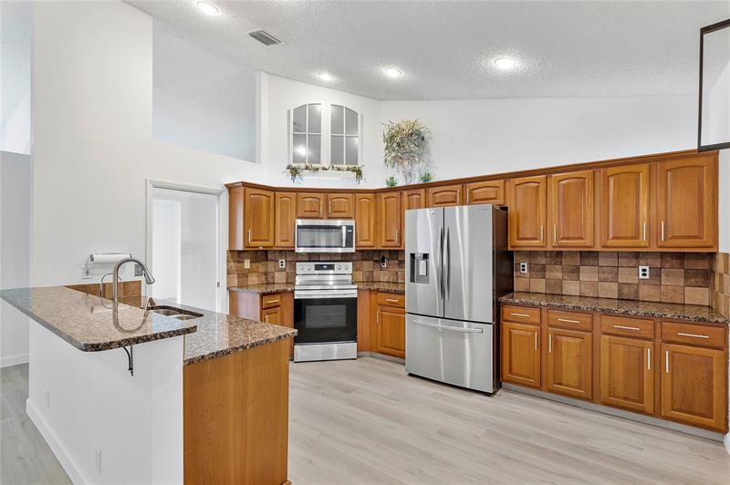 Image 15 of 77 For 9101 Southern Orchard Rd