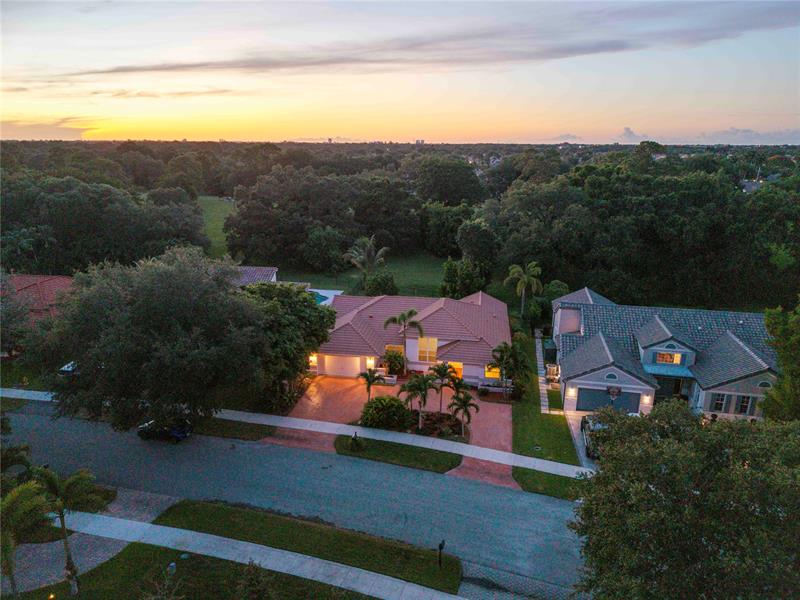 Image 3 of 77 For 9101 Southern Orchard Rd