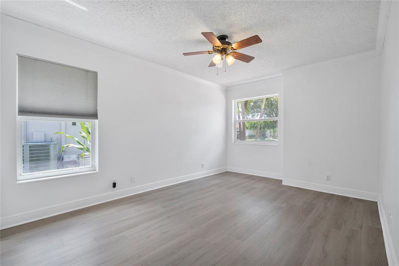 Image 30 of 77 For 9101 Southern Orchard Rd