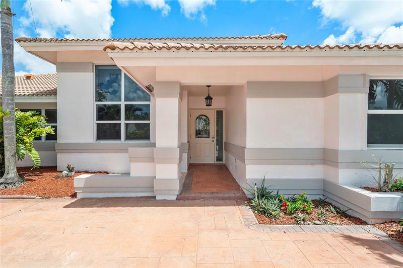 Image 4 of 77 For 9101 Southern Orchard Rd