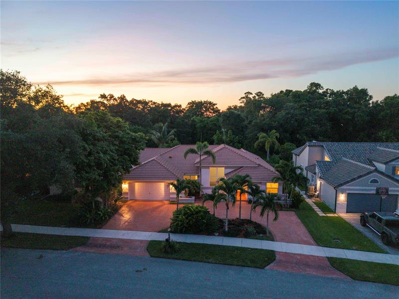 Image 48 of 77 For 9101 Southern Orchard Rd